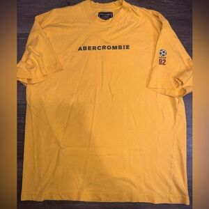 Vintage Y2K Athletic 92 soccer Abercrombie & Fitch Mustard Yellow Men's Tee